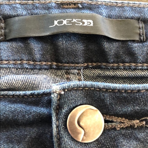 Joe’s Jeans Curvy Bootcut Jeans - Picture 4 of 14
